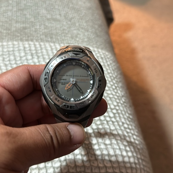 2 Casio GShocks and one Casio Seafinder watch - Picture 3 of 7